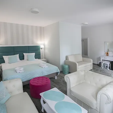 Justyna * بوبيروفو